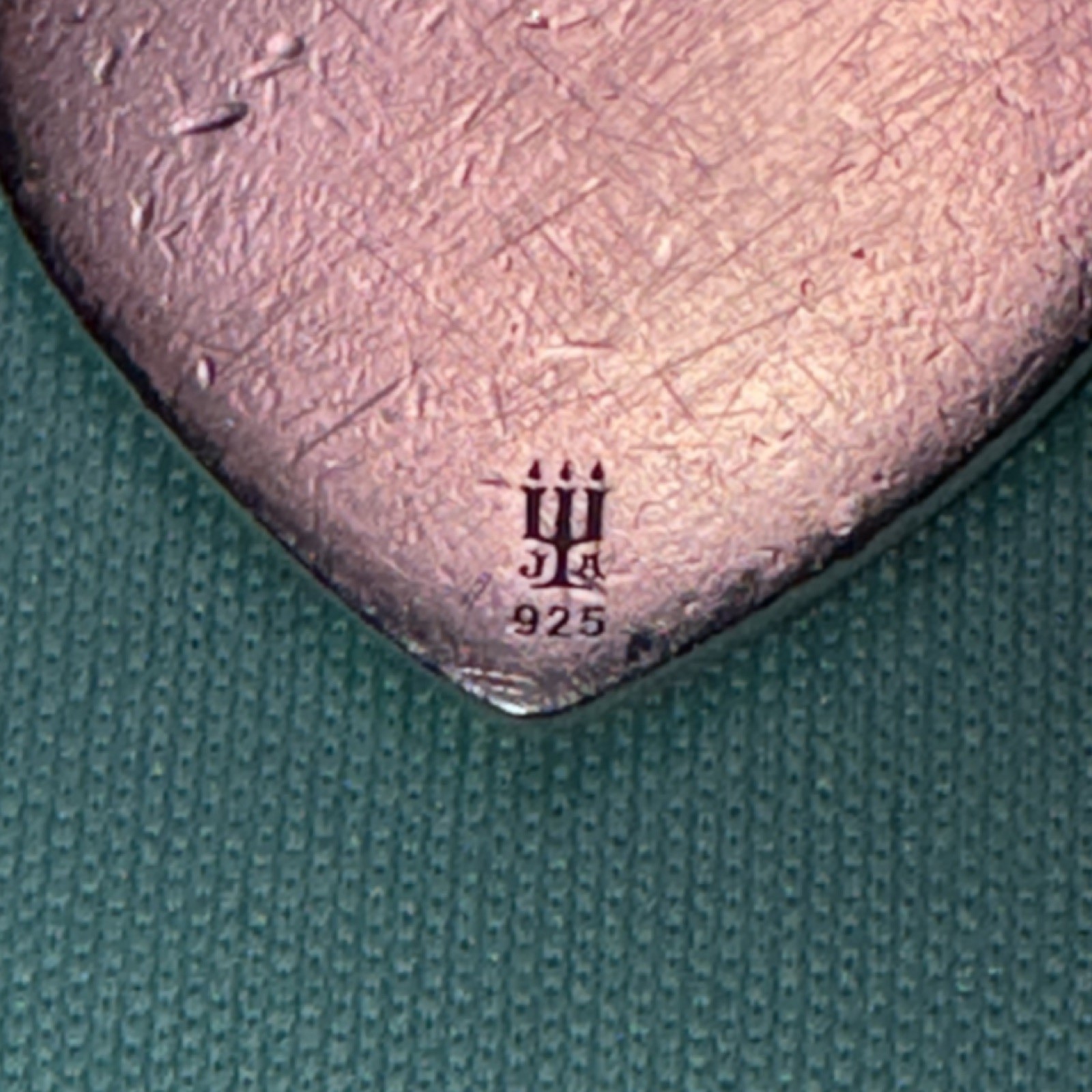 James Avery Signed 925 Sterling Silver Faith on Heart Charm (Retired)