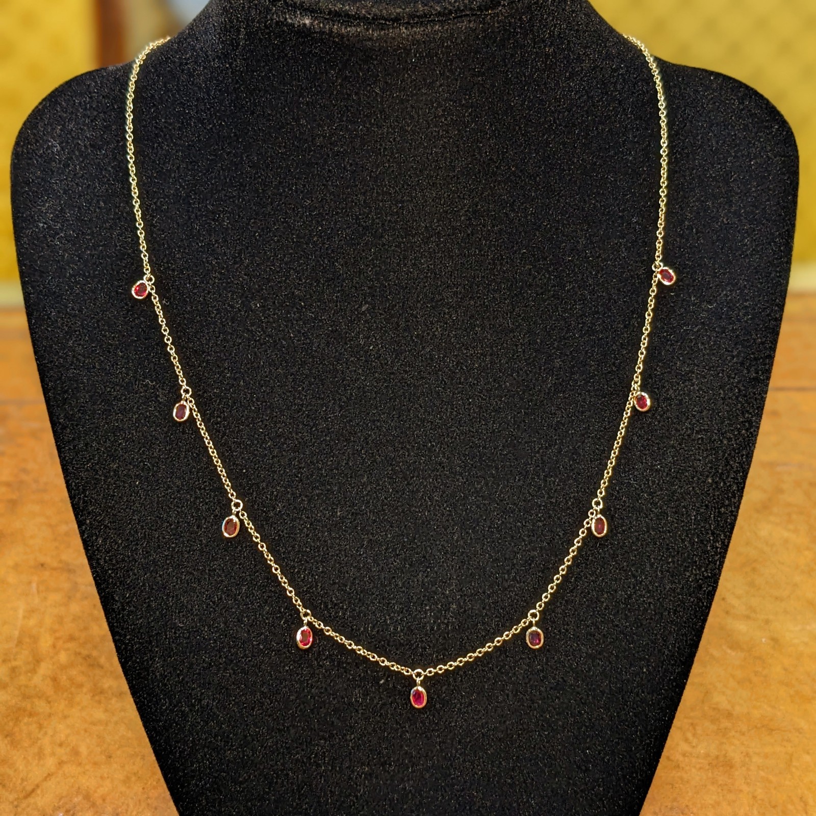 Burma (Myanmar) Oval Red Ruby 14K Yellow Gold Necklace 1.52CT