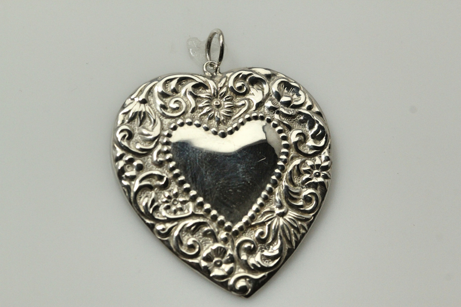925 Sterling Silver Heart Shape Luggage Tag Pendant 12.5 Grams (PEN8142)
