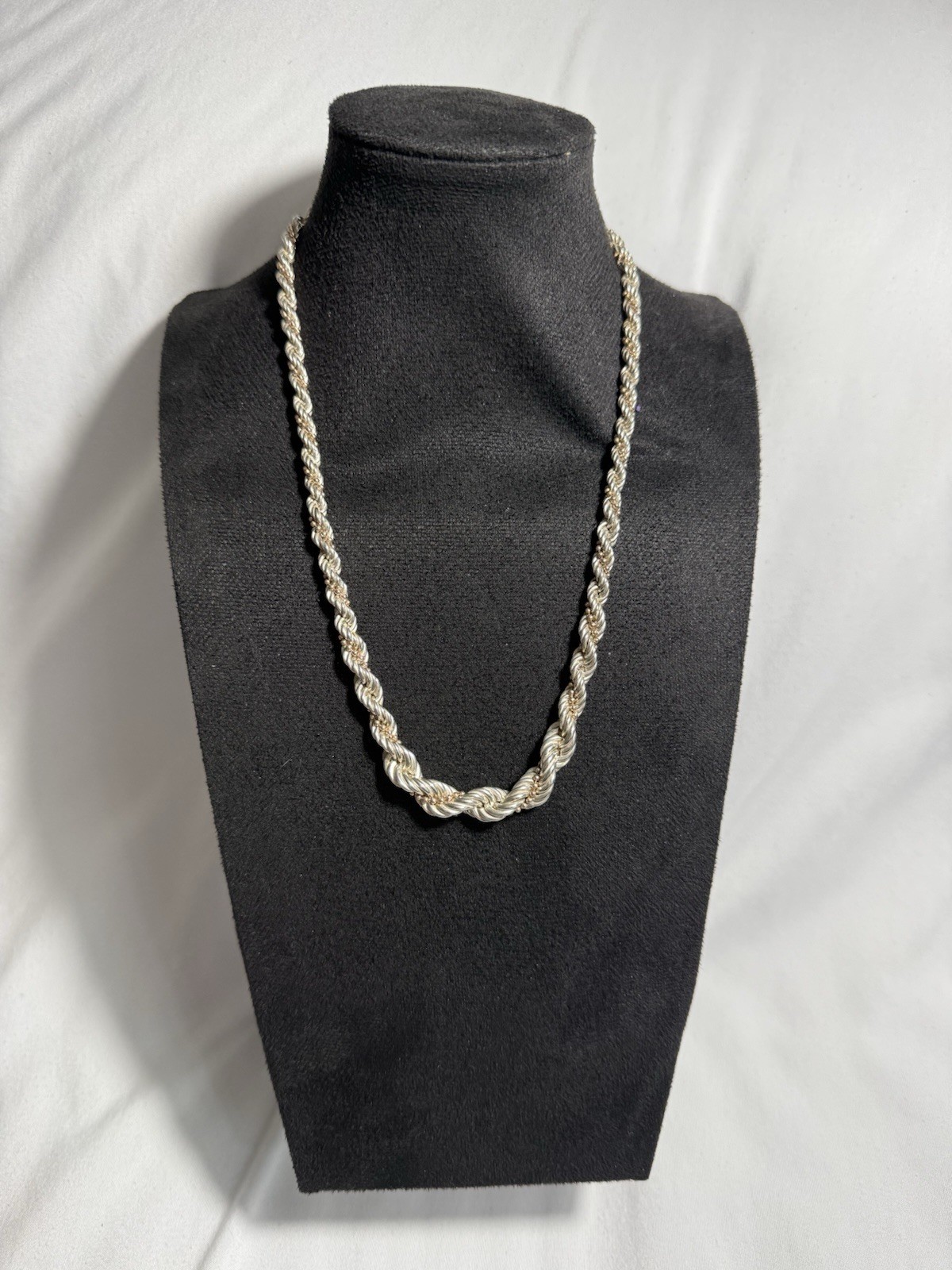 Milor Tapered Sterling Silver Twist Rope Necklace