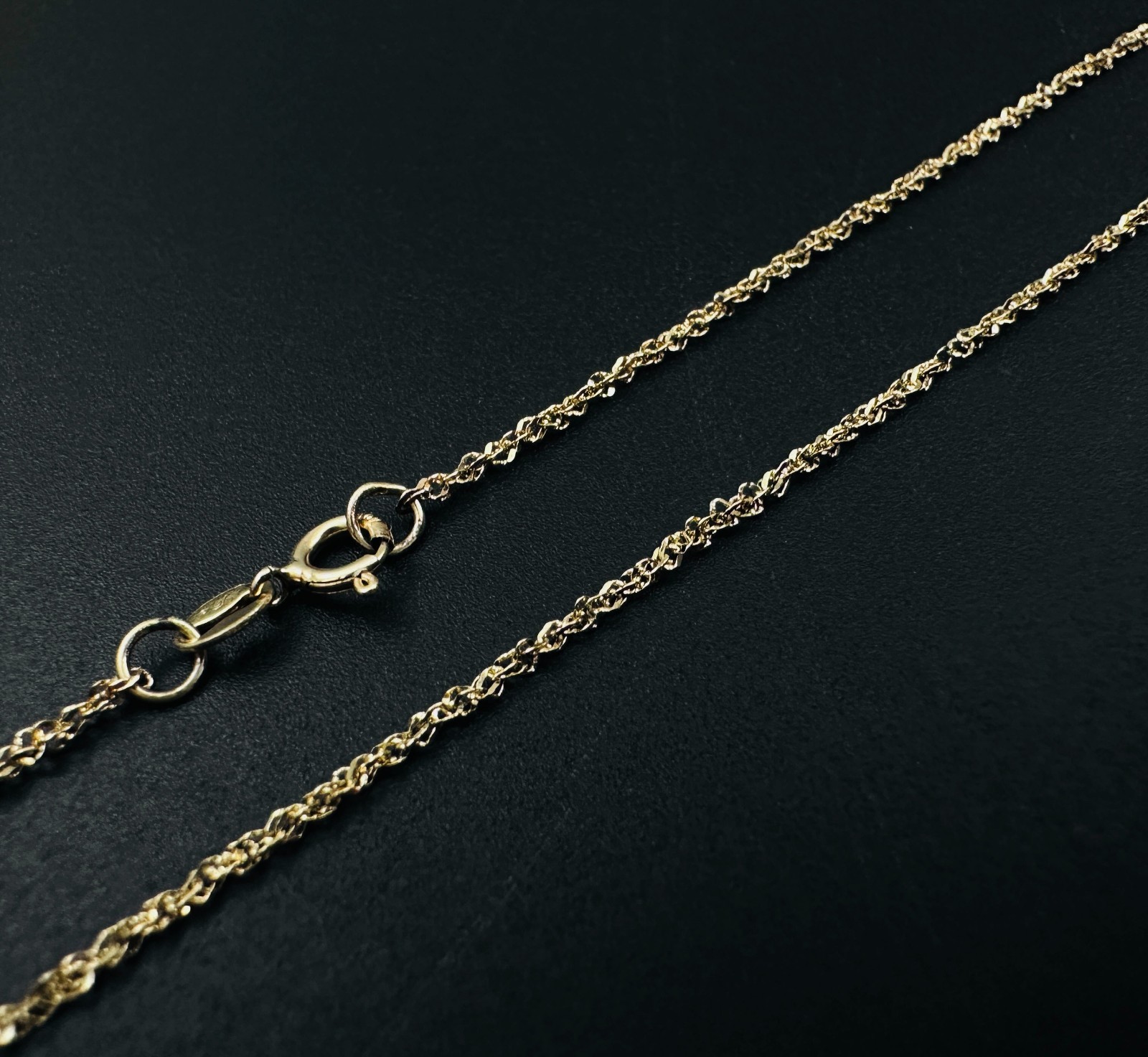 10K Yellow Gold Diamond-cut Prince of Wales Link Chain Necklace, 1.1mm, 17 3/4″