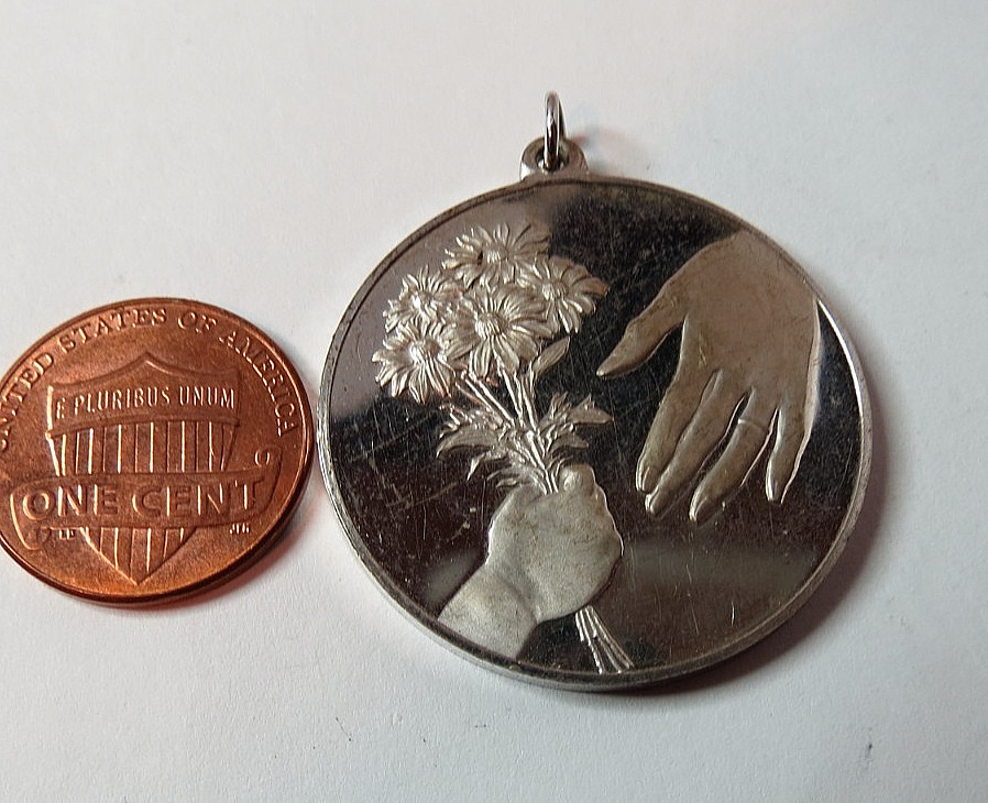 VTG 1973 MOTHER’S DAY LOVE 925 STERLING SILVER PENDANT FRANKLIN MINT 31MM 14gr