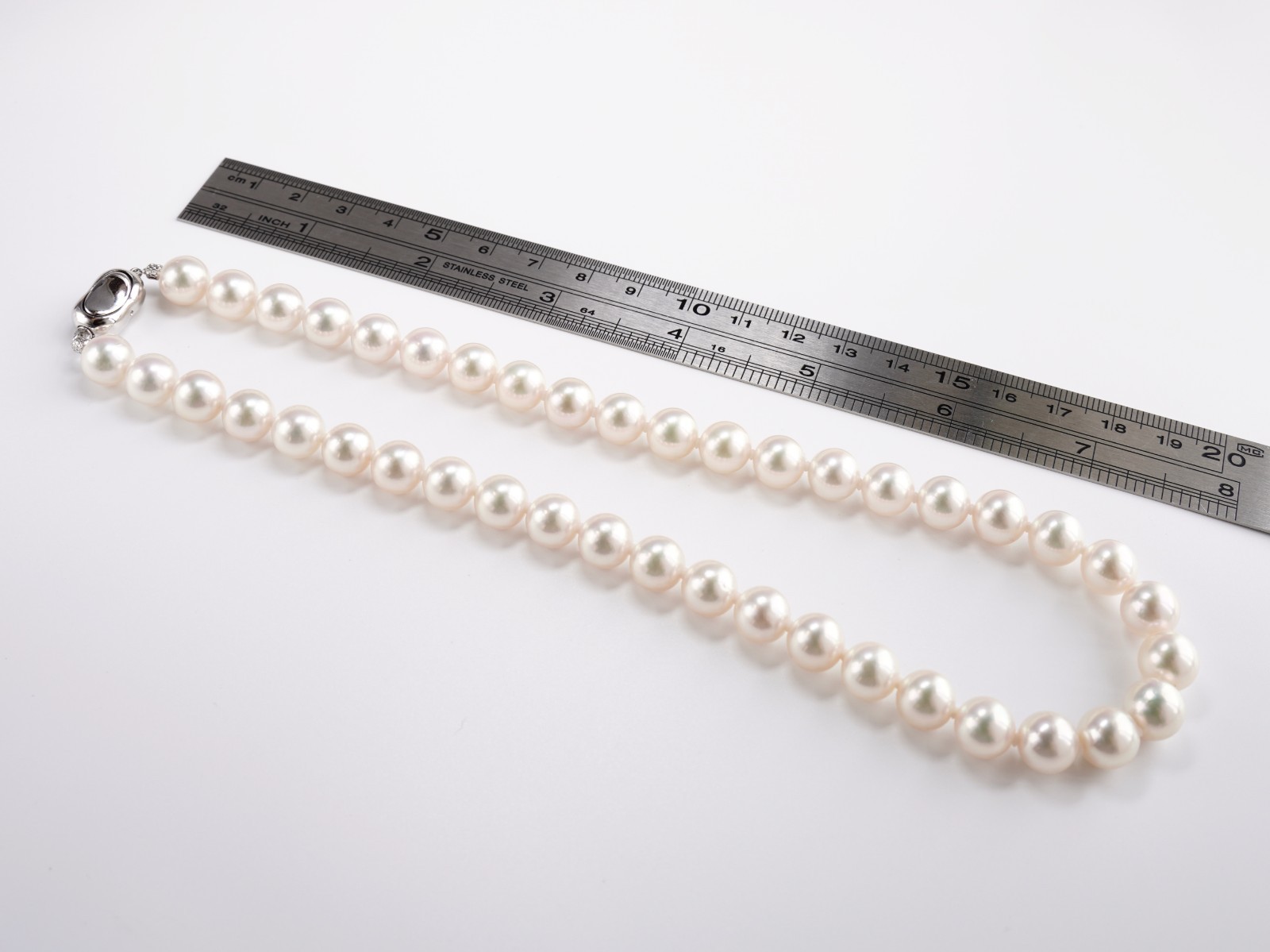 17″,AAA 9-9.5mm Round Hanadama Japanese Akoya Pearl Strand Necklace,Certificate