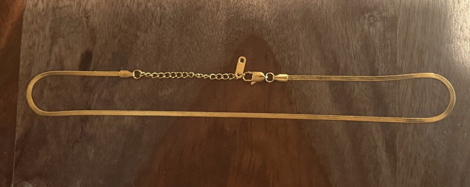 18K Solid Gold Herringbone Necklace – 18in, 2.5mm, 4 grams