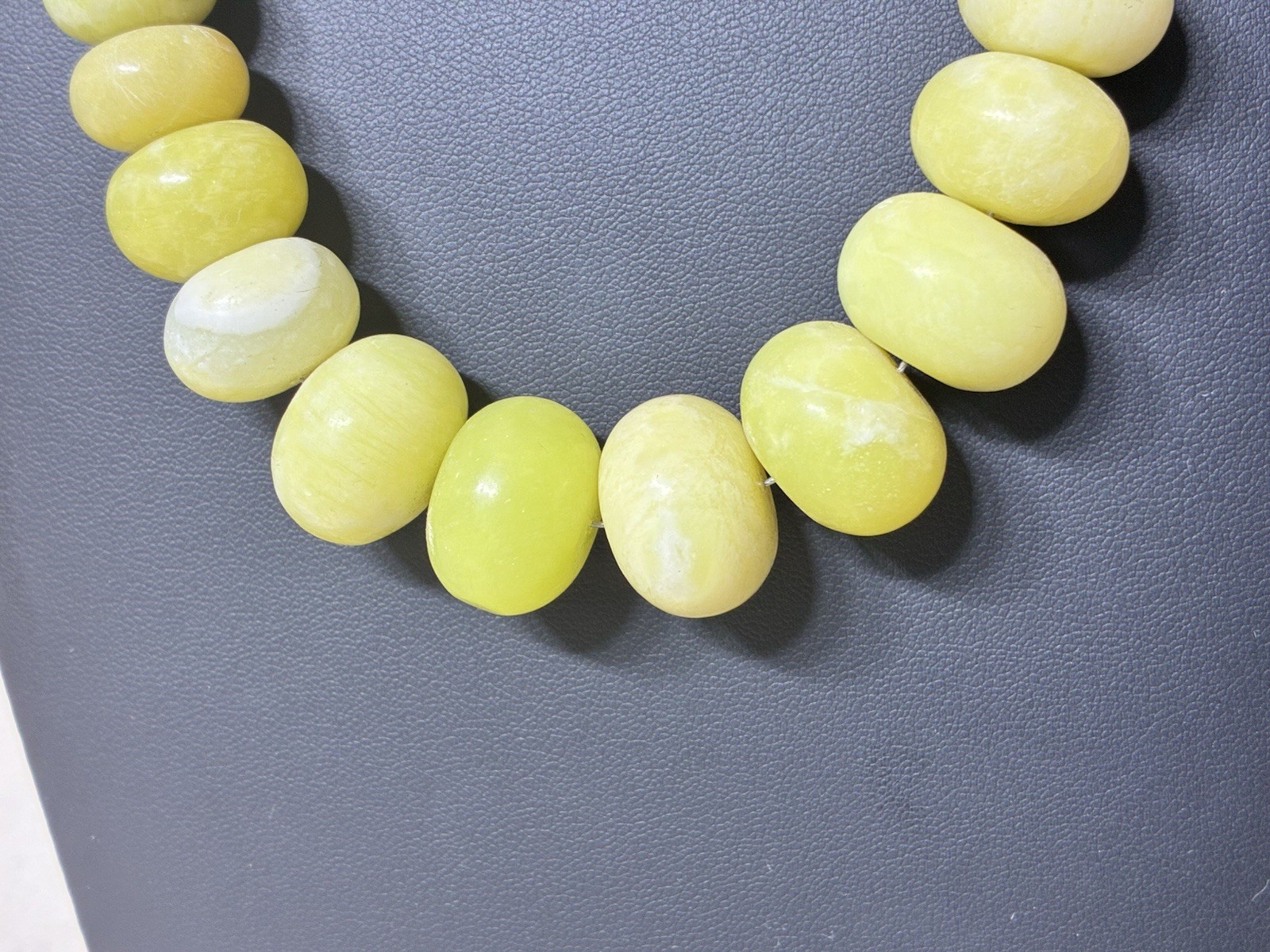 Jay King DTR 925 Graduated Yellow Green Serpentine Stone Bead Necklace 172g