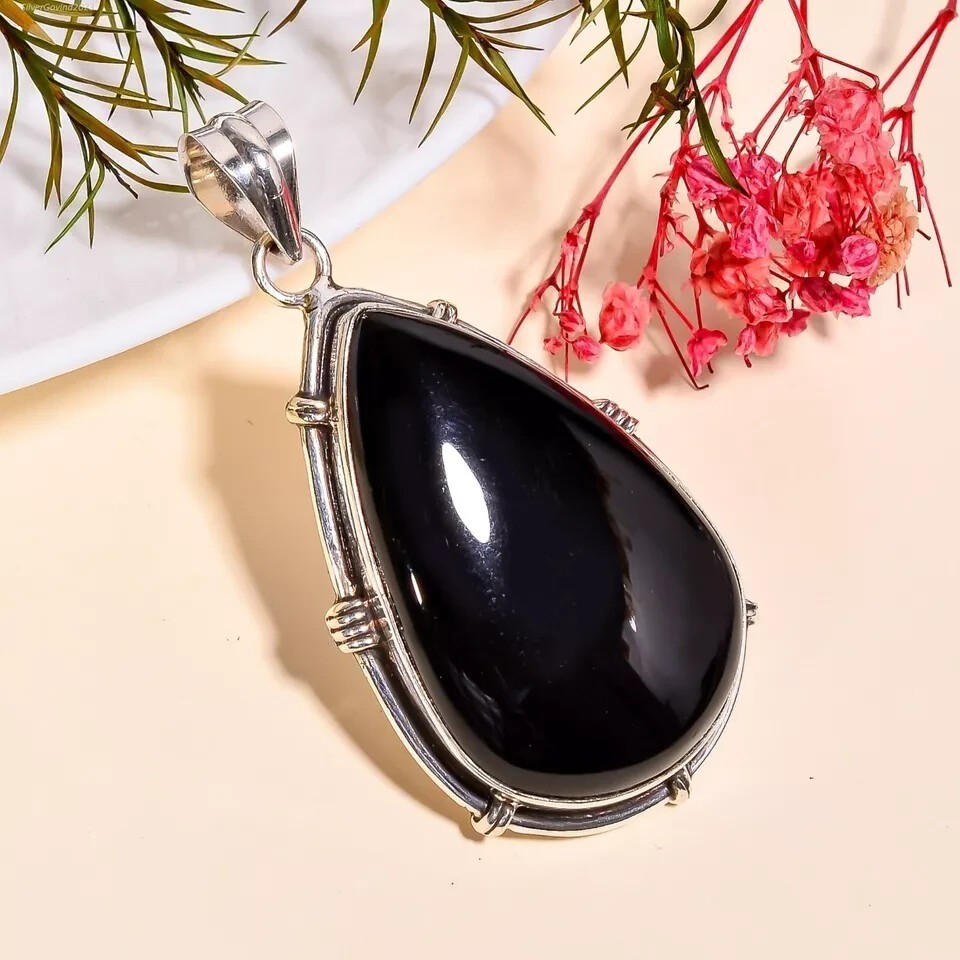 Black Onyx Gemstone Pendant 925 Sterling Silver Handmade Zealous Pendant