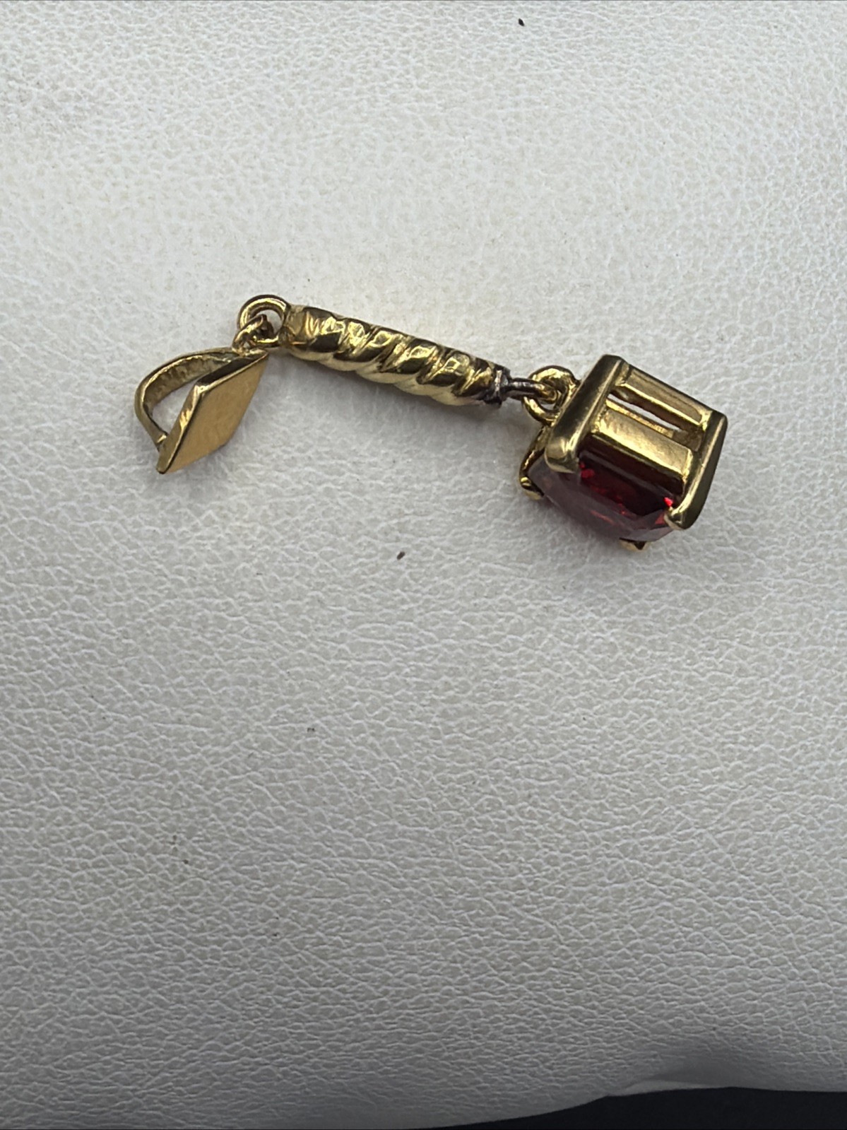 18ct Gold And Ruby Pendant – David M Robinson