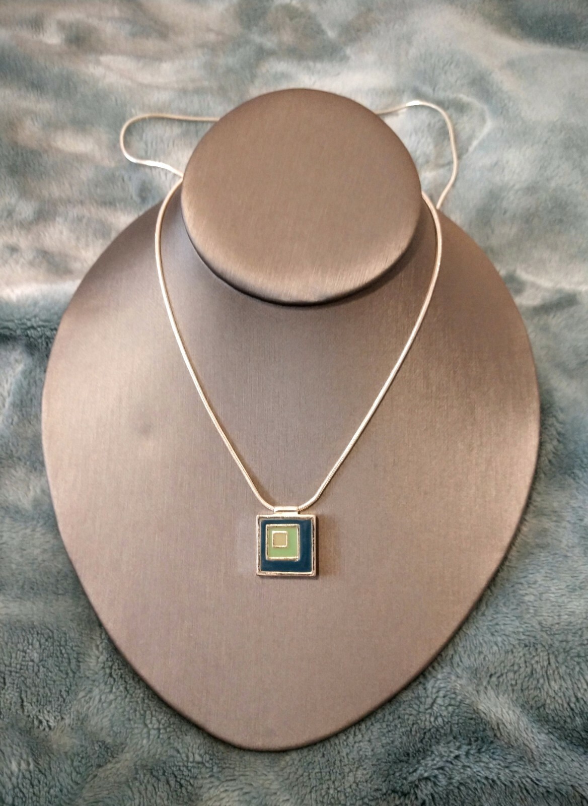 Vintage & Elegant 2 Sides Pendant Black Onyx/ Green Blue ~Sterling? Signed LC