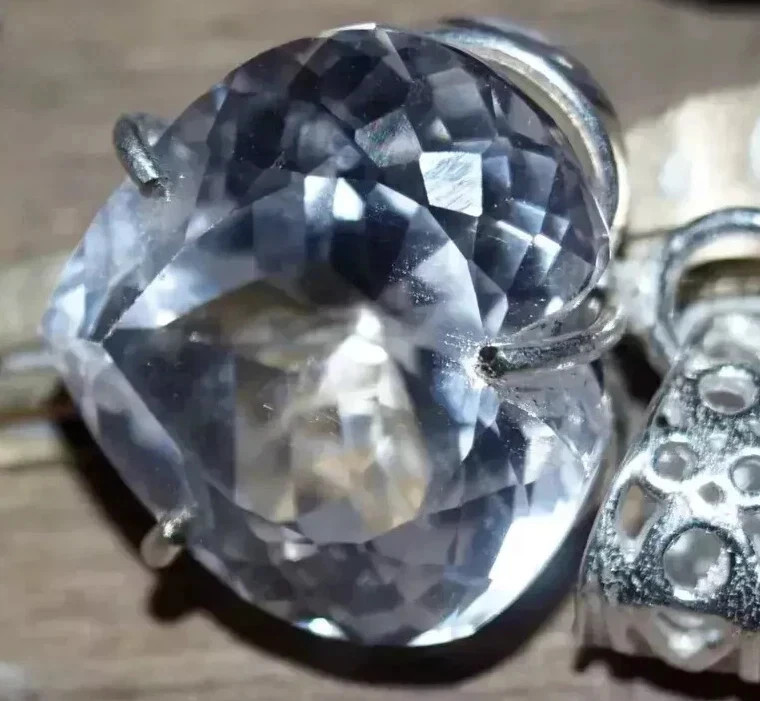 Natural 21 Ct White Sapphire Heart Cut 925 Silver Pendant Certified Gemstone