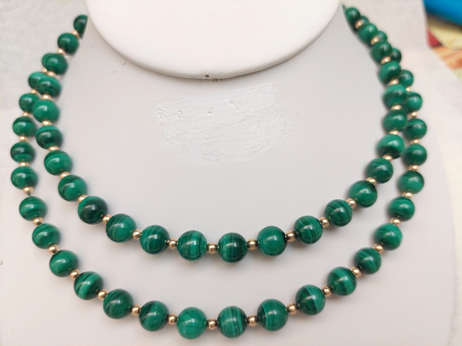 14K SOLID YELL GOLD 2.5 MM BEADS/CLASP 8 MM MALACHITE BEADS NECKLACE 32”