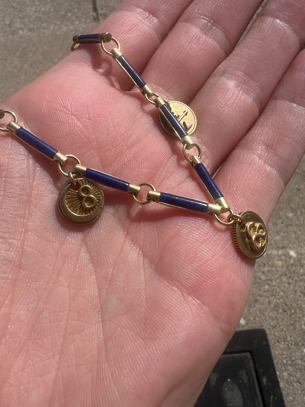 Authentic Foundrae – 18k Lapis Lazuli Karma, Wholeness, and Dream Pendant