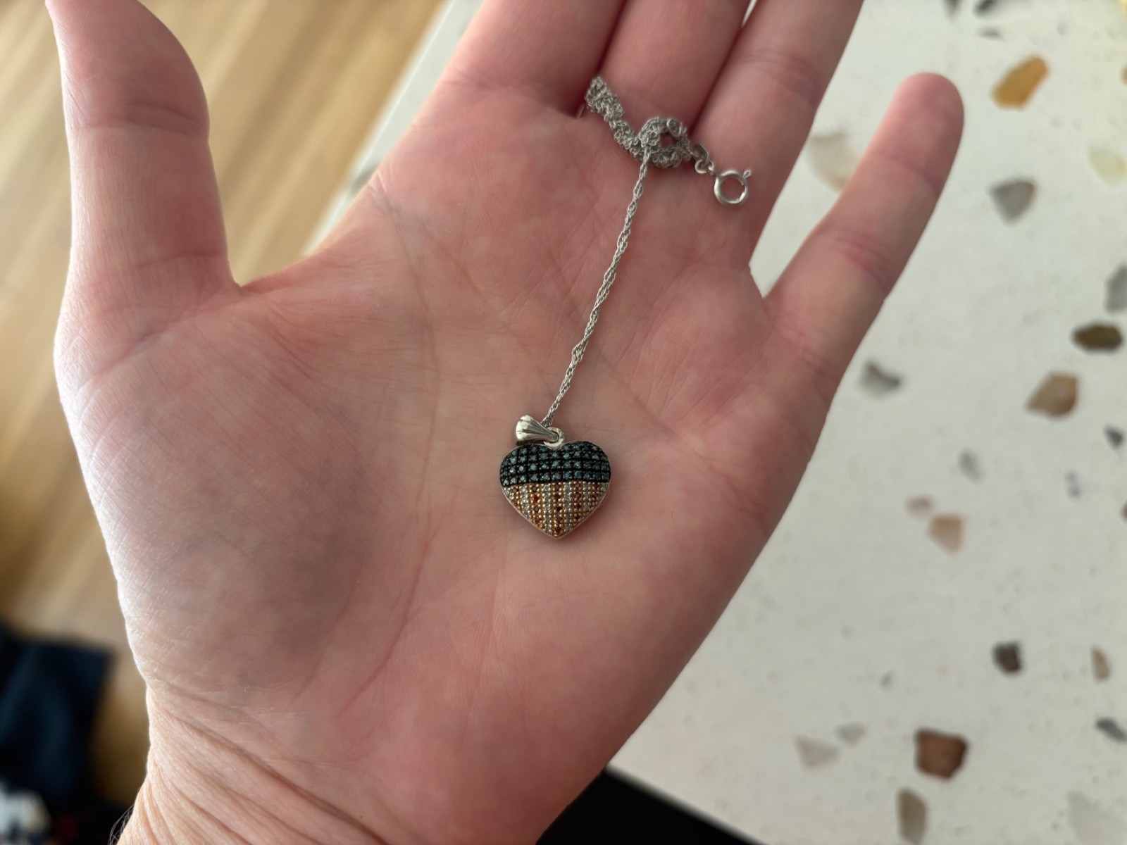 sterling silver chain and pendant marked 925