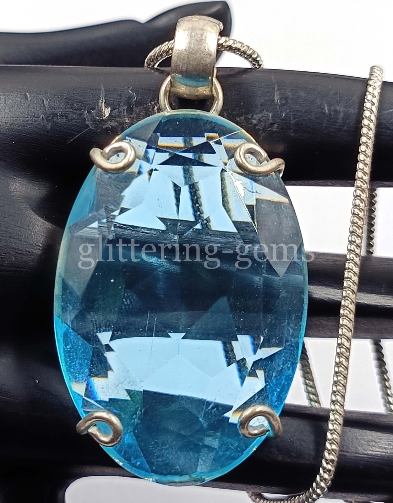 IGL 67.5 Ct Oval Cut Blue Topaz Natural 925 Silver Pendant Gemstone 25A