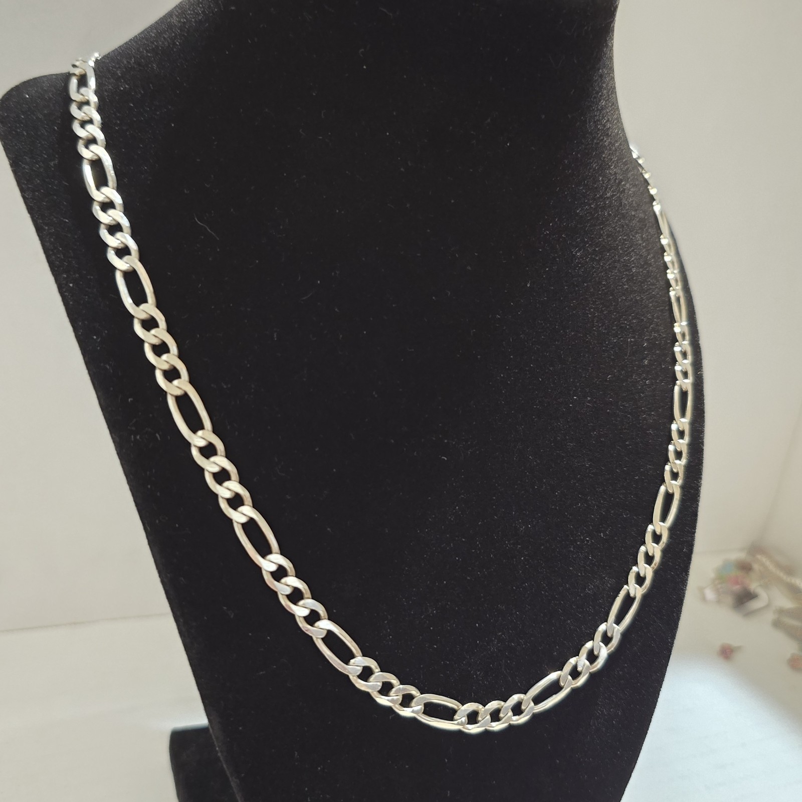 Vintage Italian Made 26 Inch Solid Sterling Silver Figaro Necklace 6mm