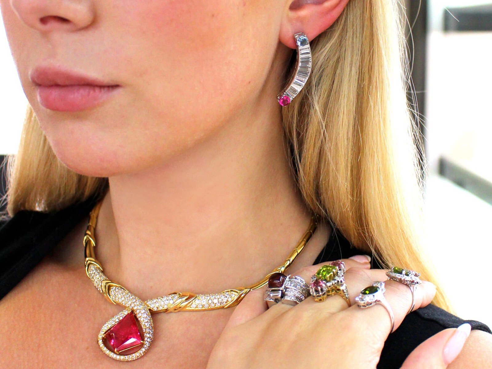 15.65 Ct Pink Tourmaline and 6.90 Ct Diamond 18k Yellow Gold Necklace Vintage