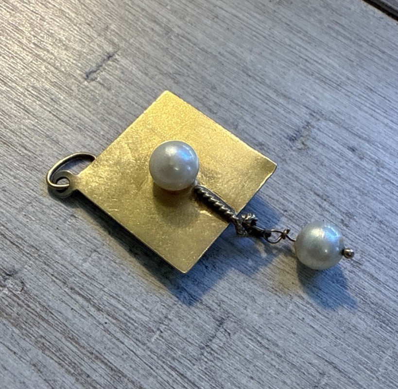 Vintage Graduation Cap Motarboard Pearl Accents 14k Yellow Gold 3.4 Grams