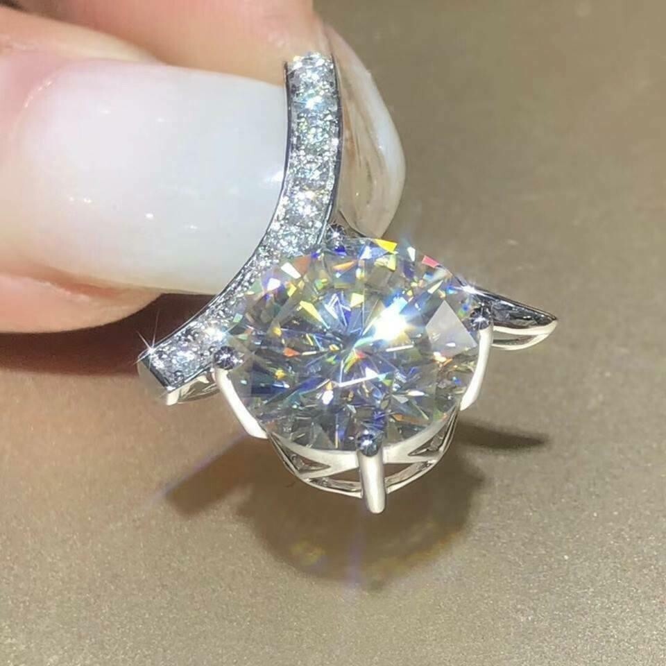 2Ct Round Moissanite Solitaire Pendant 14K White Gold Plated Silver Free Chain