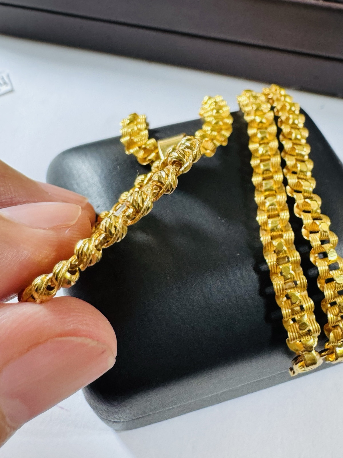 Solid Pure Genuine 22K 916 Dubai Gold Rare Coin Necklace 17.5/18 Inch 6mm 25.14g