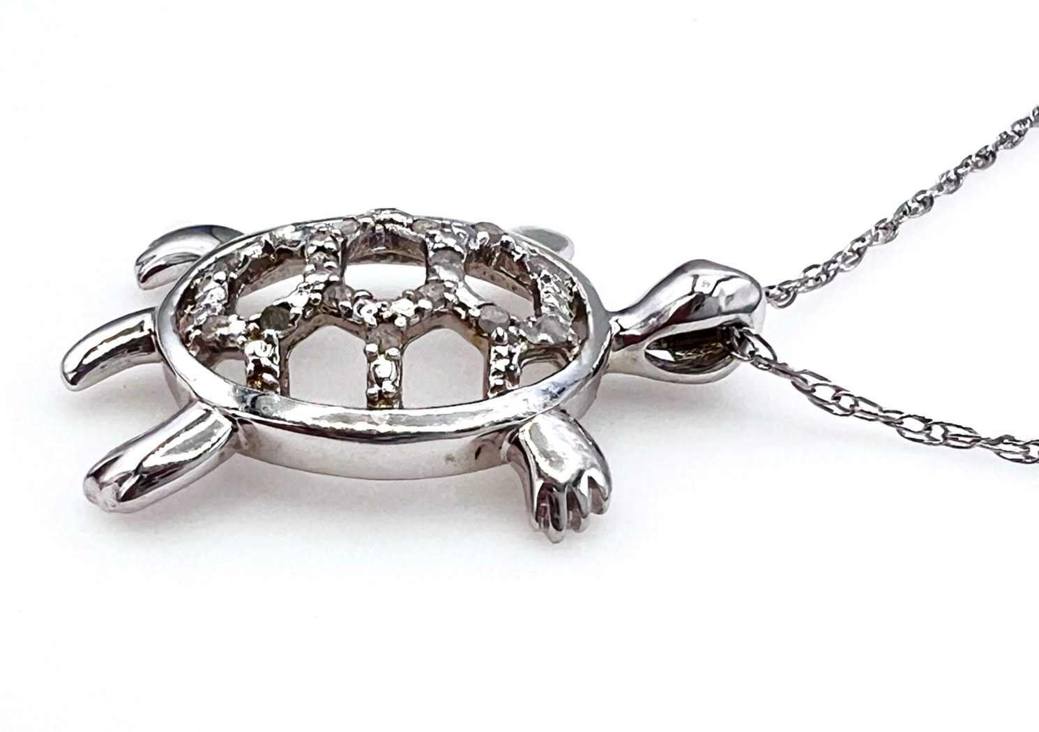 Vintage Signed NC 925 Sterling Silver Diamond Sea Turtle Pendant Necklace