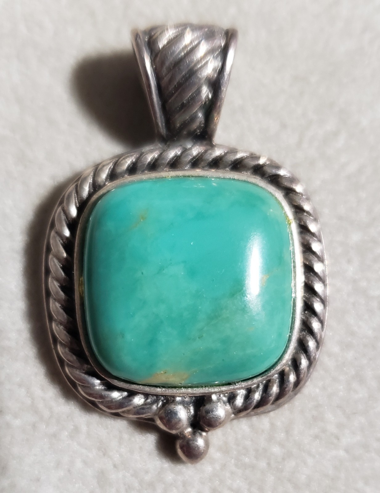 Sterling Silver Pendant with Green/Blue Stone 35mm Rope Design Marked 925