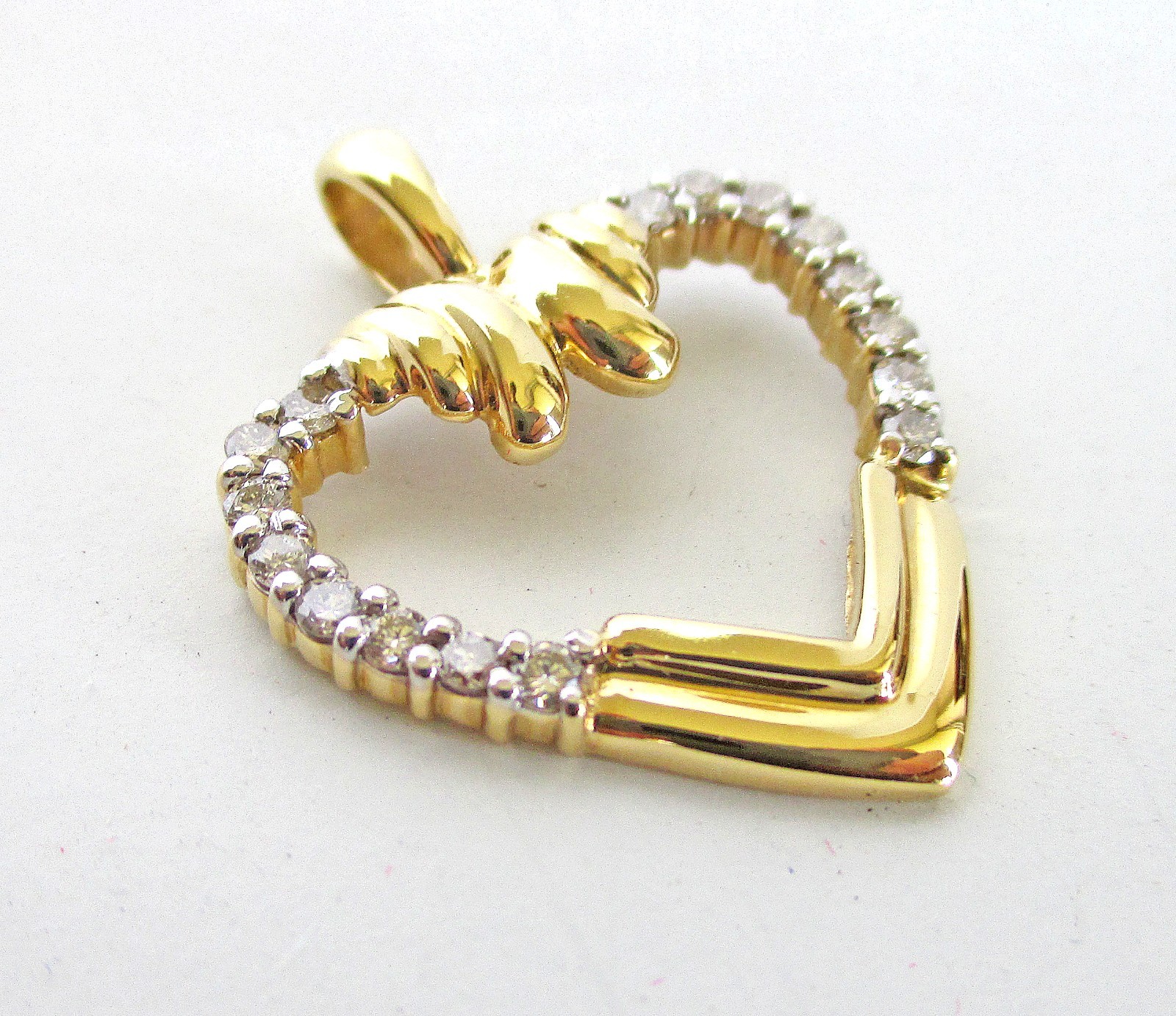 14K Diamond Pendant