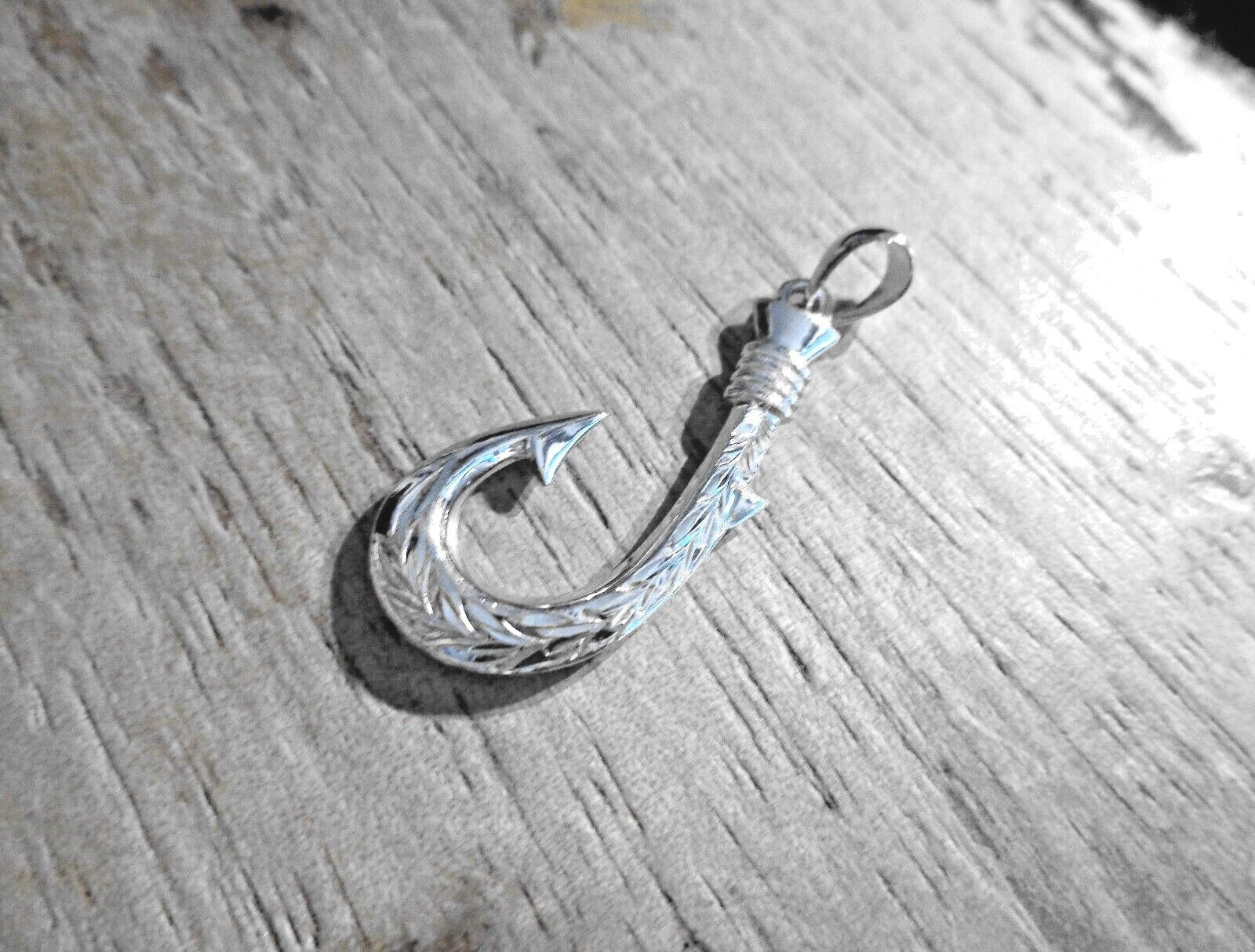 19MM SOLID 925 SILVER 2SIDED ENGRAVED HAWAIIAN SCROLL MAILE FISH HOOK PENDANT #2