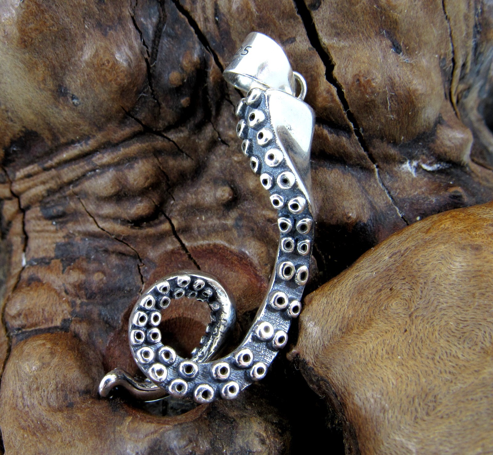 Handcrafted Solid 925 Sterling Silver 3D Octopus / Mollusk Tentacle Pendant