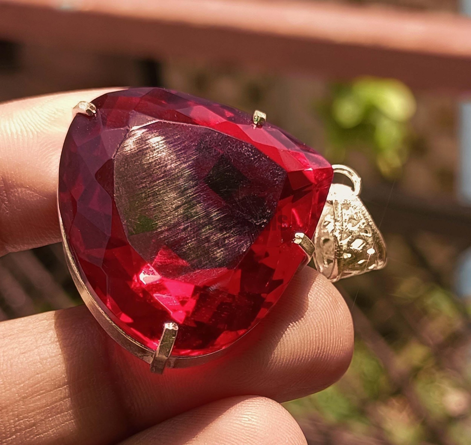 99.20 Ct Natural Blood Red Mozambique Ruby Pendant Flawless CERTIFIED