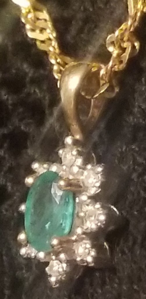 14k Gold Necklace & 10k Gold Emerald Pendant. 3 grams 20″ Yellow Gold Necklace