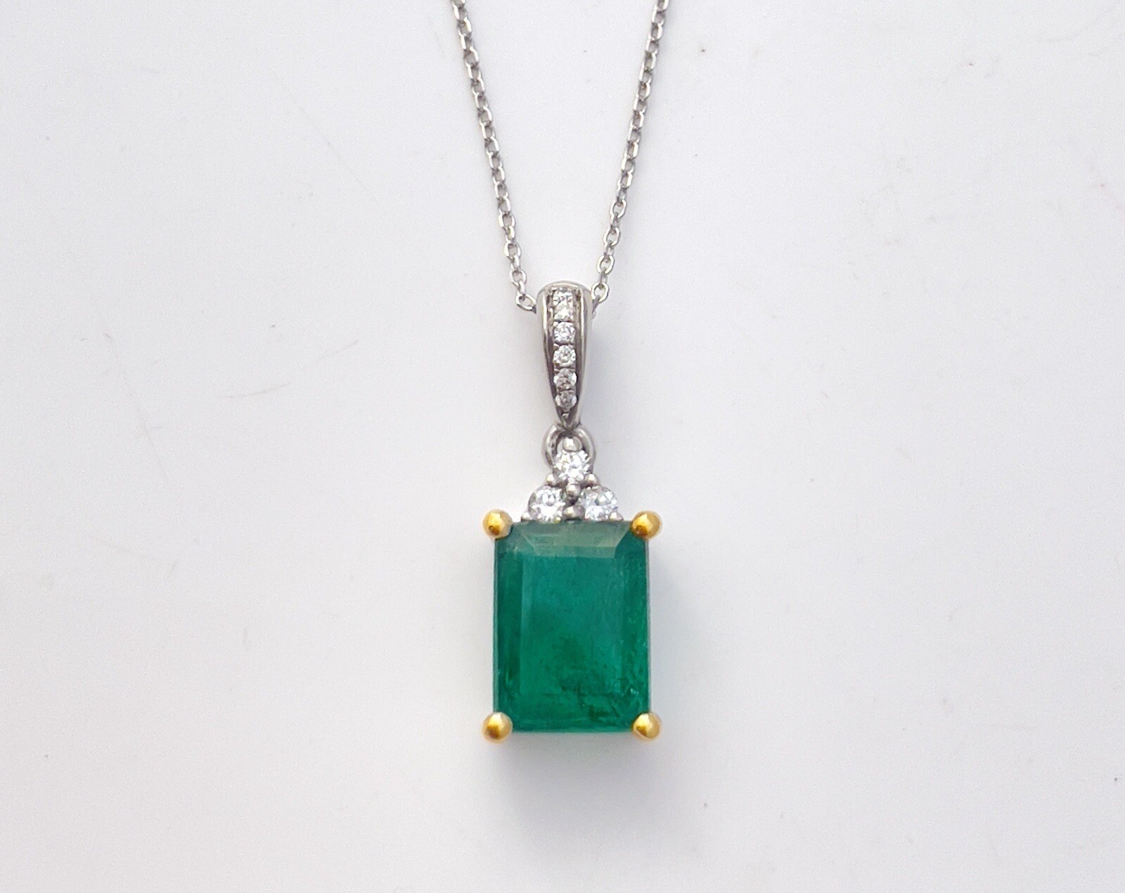 NATURAL Certified Emerald Diamond Pendant 3.78cttw Neon Green 14K White Gold NEW