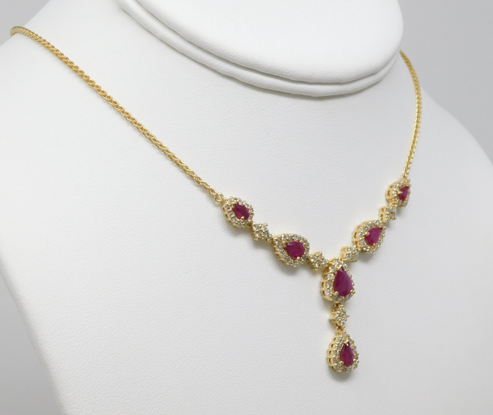 14 kt Yellow Gold Natural Ruby & Halo Diamond Choker Necklace 16 1/8″ B6597