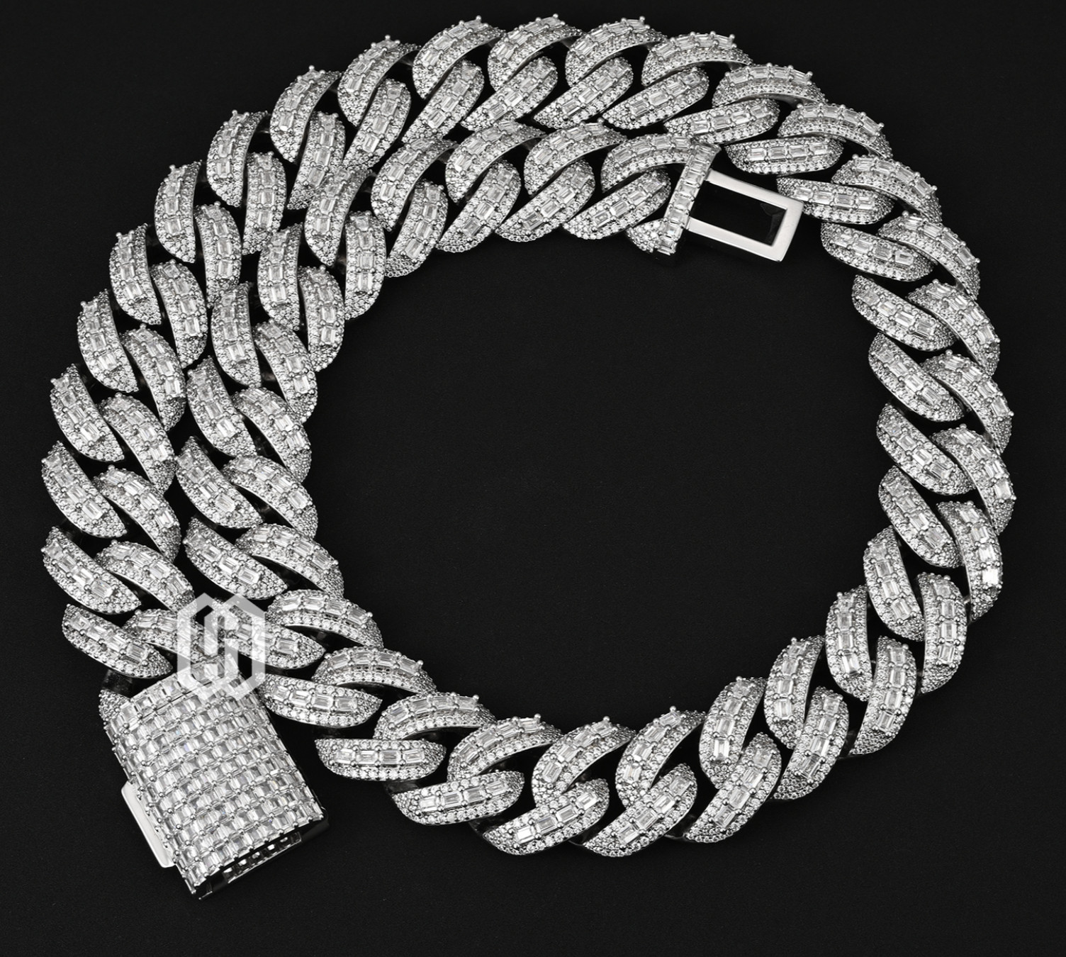 20MM Silver Plated, VVS Moissanite Baguette Cut Raised Pointer Cuban Link Chain