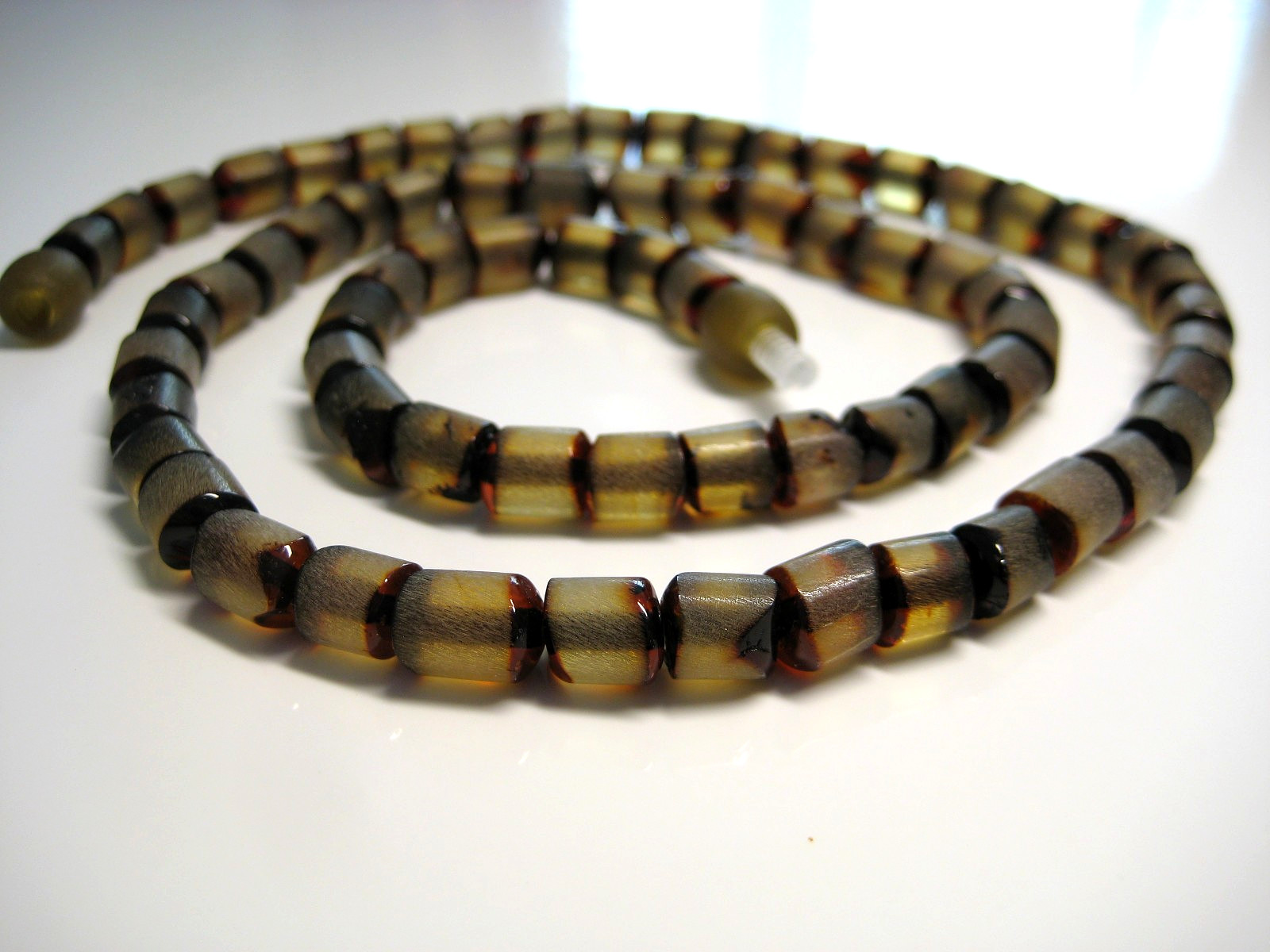 Genuine Green Cognac Amber Beads Beautiful Baltic Amber Necklace 19 in !!!