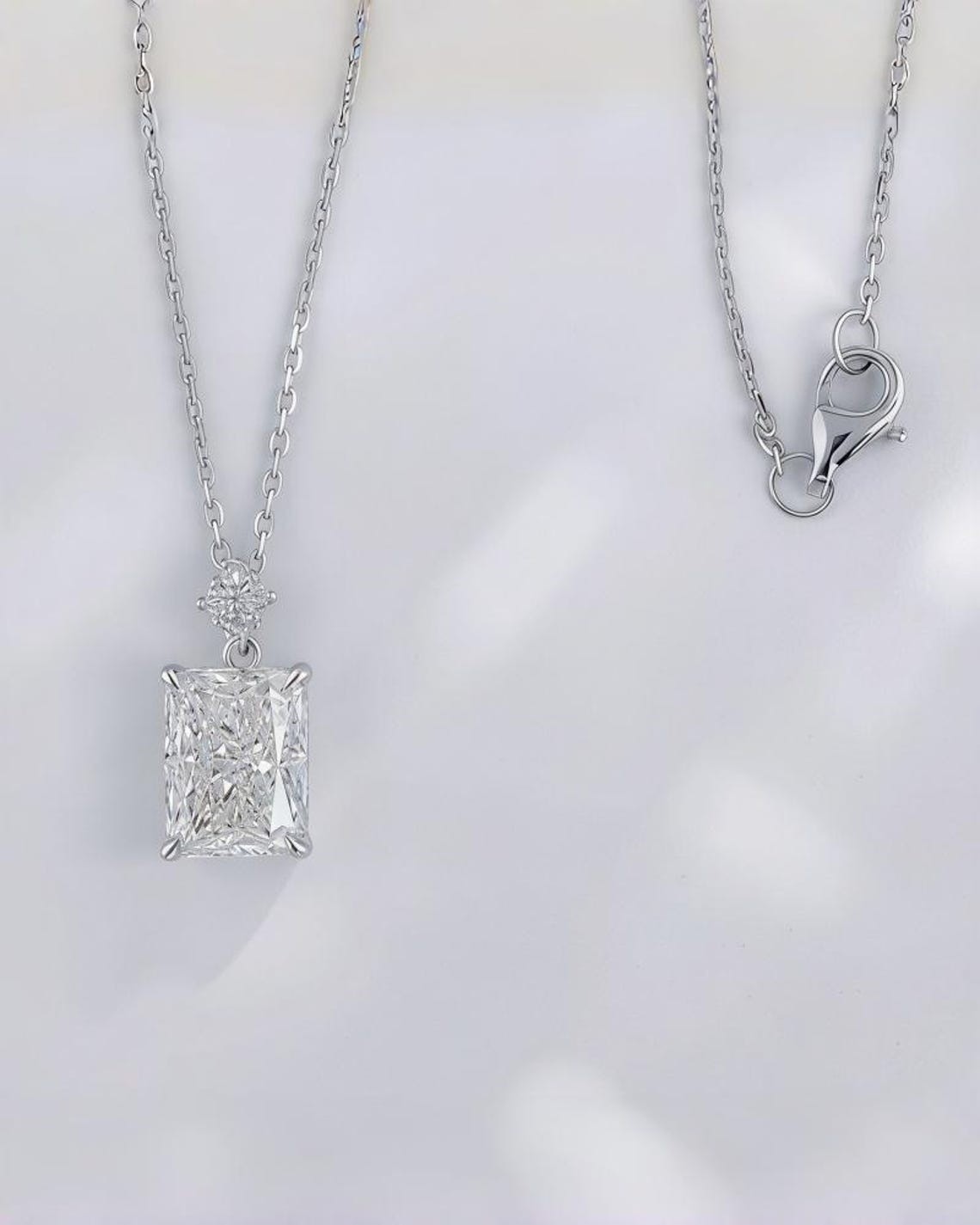 3 CT Radiant Cut VVS1 Solitaire Moissanite Wedding Pendant 14K White Gold Plated
