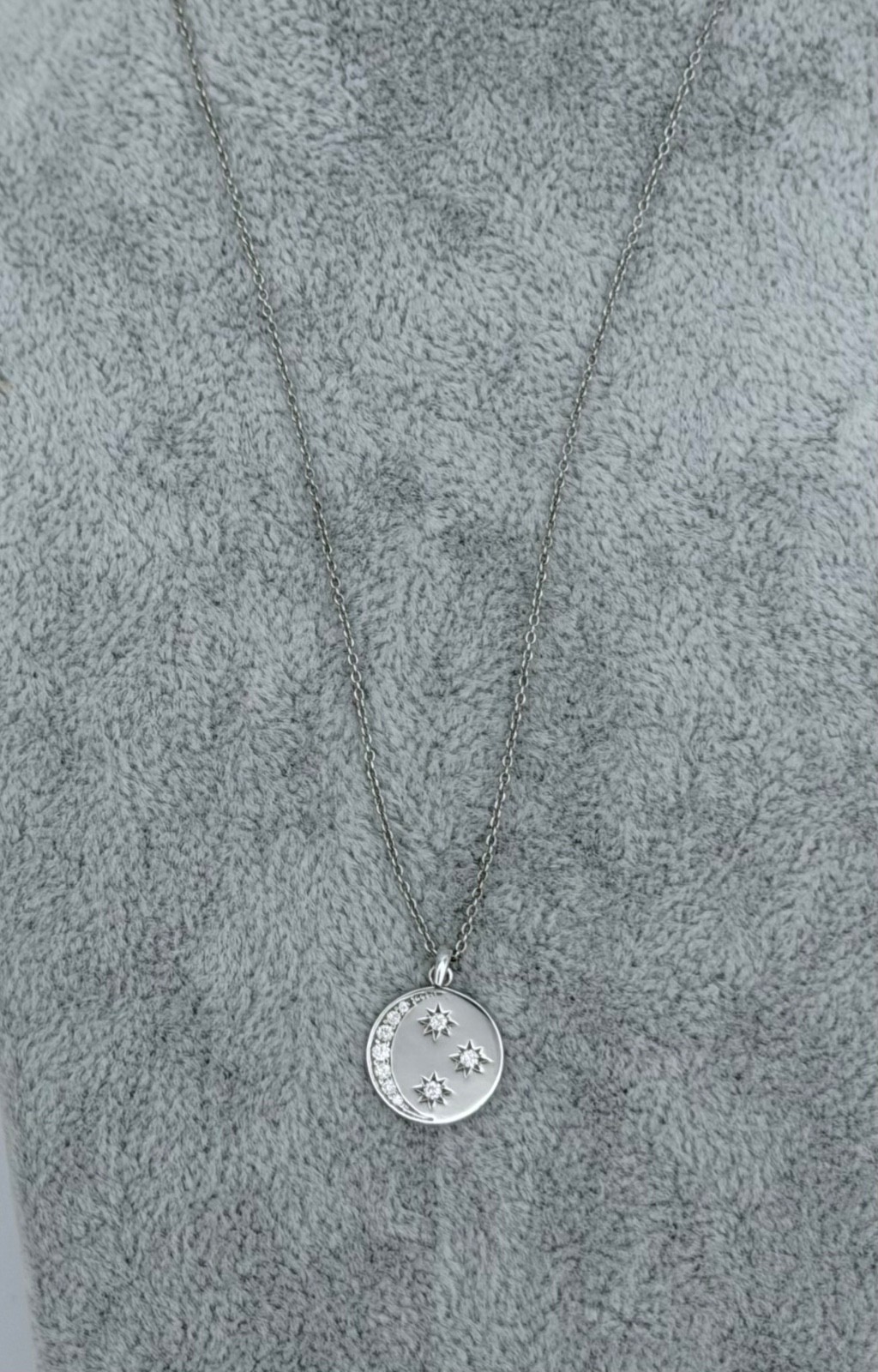 14 kt White Gold Disc/Diamond Moon/Stars 18″ Necklace