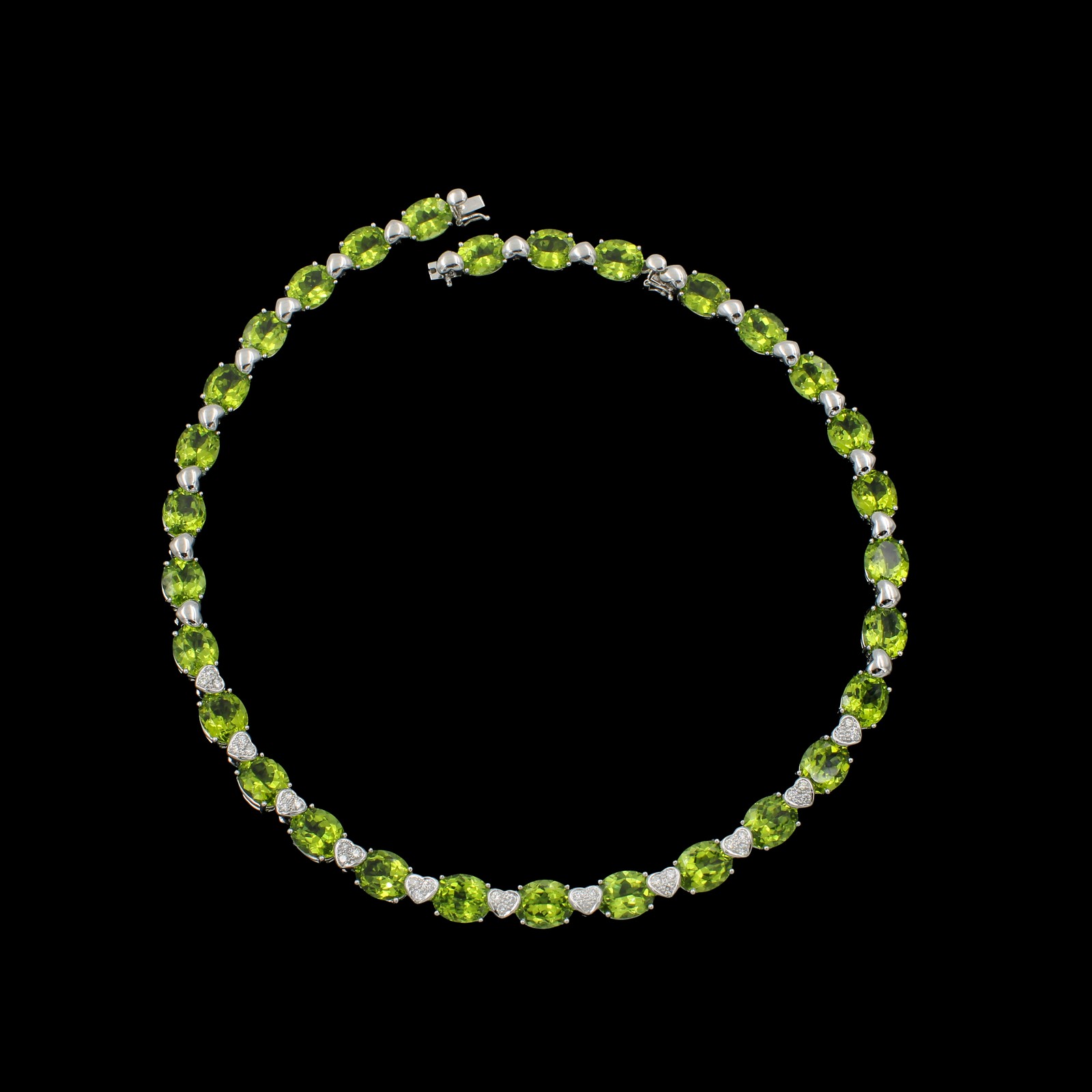 18k White Gold 75.3ctw Oval Peridot & .82ctw Diamond 16.5in Necklace #E2643