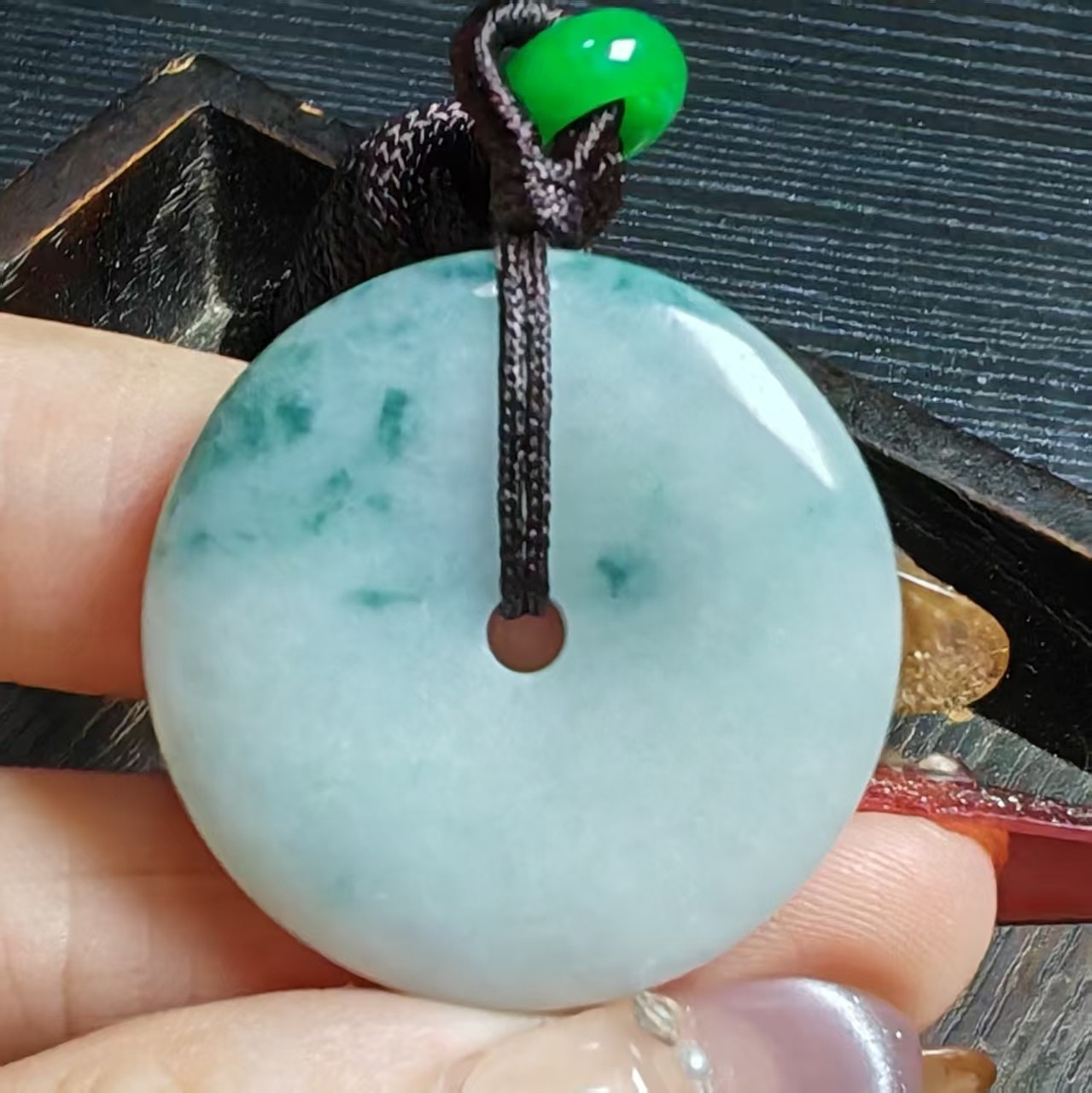 Certified 100% Natural Untreated GradeA Jadeite Jade Feicui Circular pendant