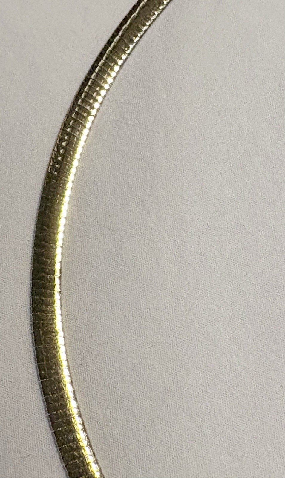 10K Two-Tone Gold Reversible Omega Chain Necklace – 17″ Italy – 12.41g