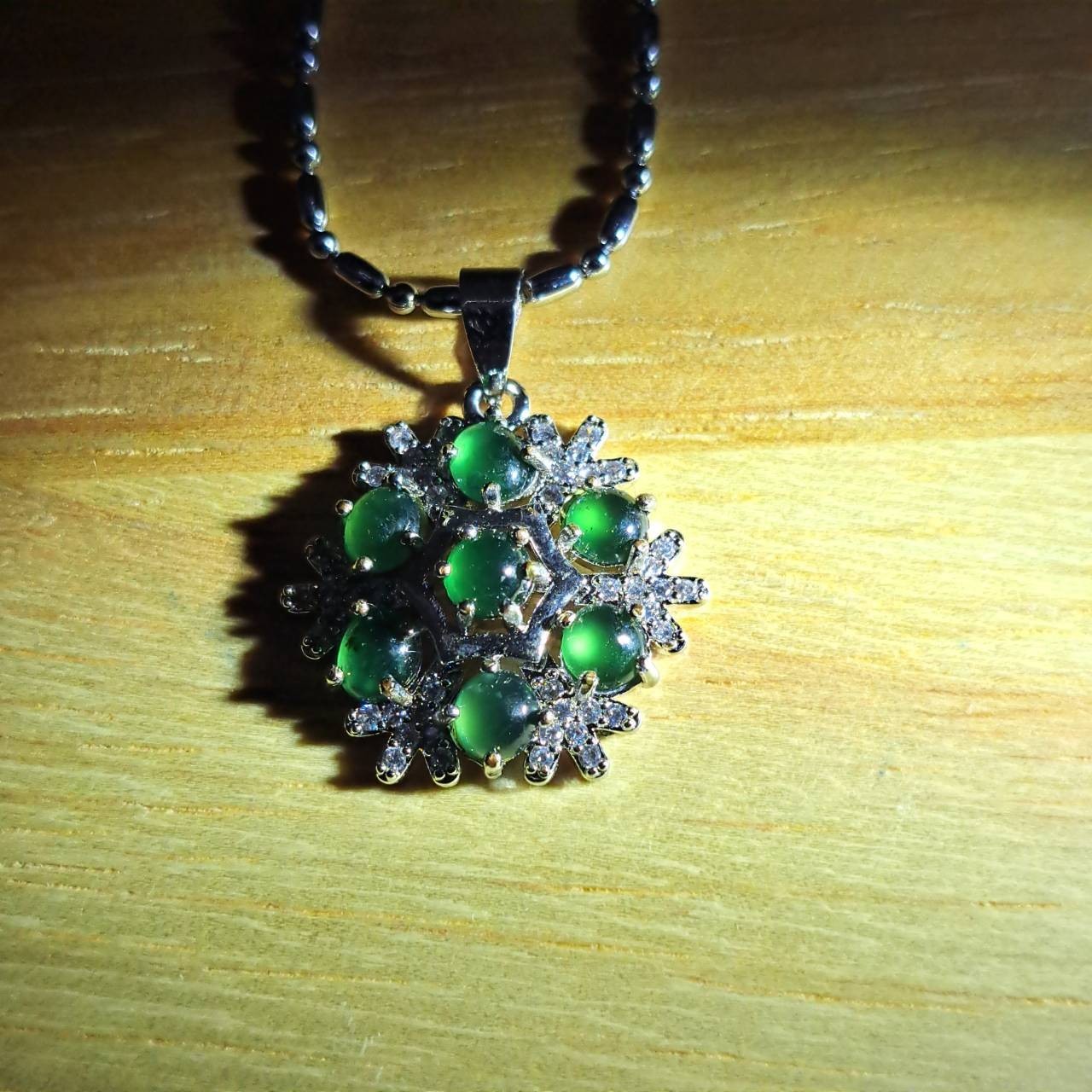 Jade Type A Pendant Burmese Natural green Jadeite Myanmar 006