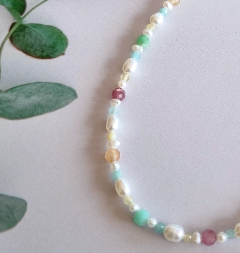 Delicate Pearl Beaded Choker Necklace 925 Silver Clasp Multi-Color Gemstone