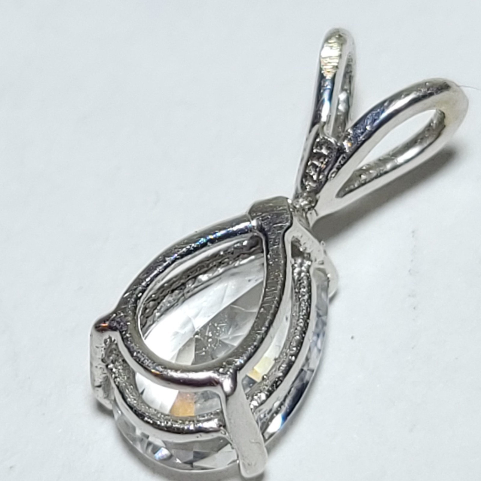 12k White Gold Pendant Clear Stone Small Charm 1.5cm Long 12 Karat 1.0g Total