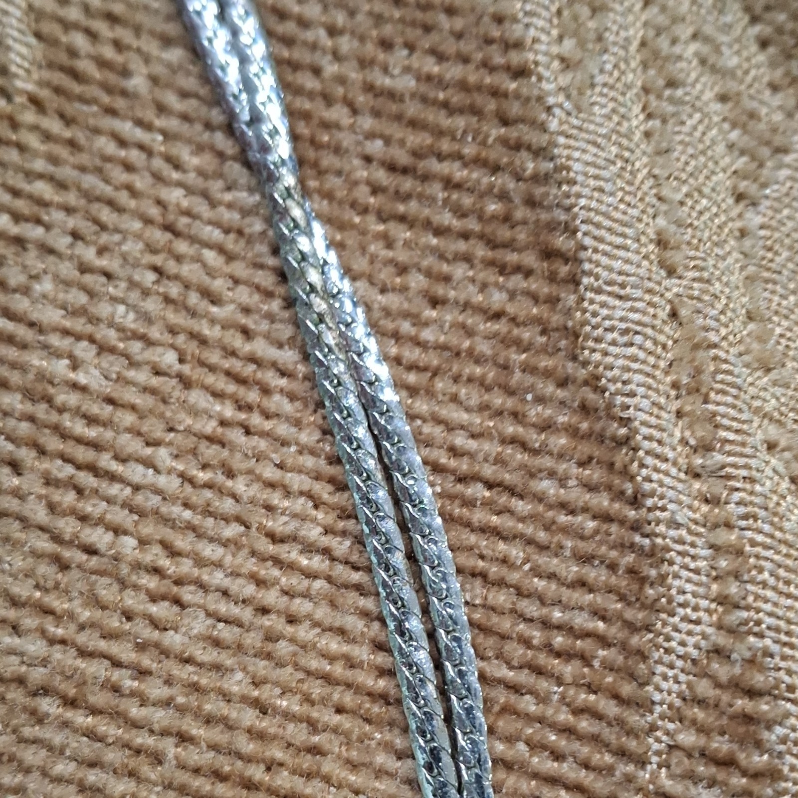 Silver Tone Snake Chain Necklace Metal Fashion Jewelry No Stone Chain Style