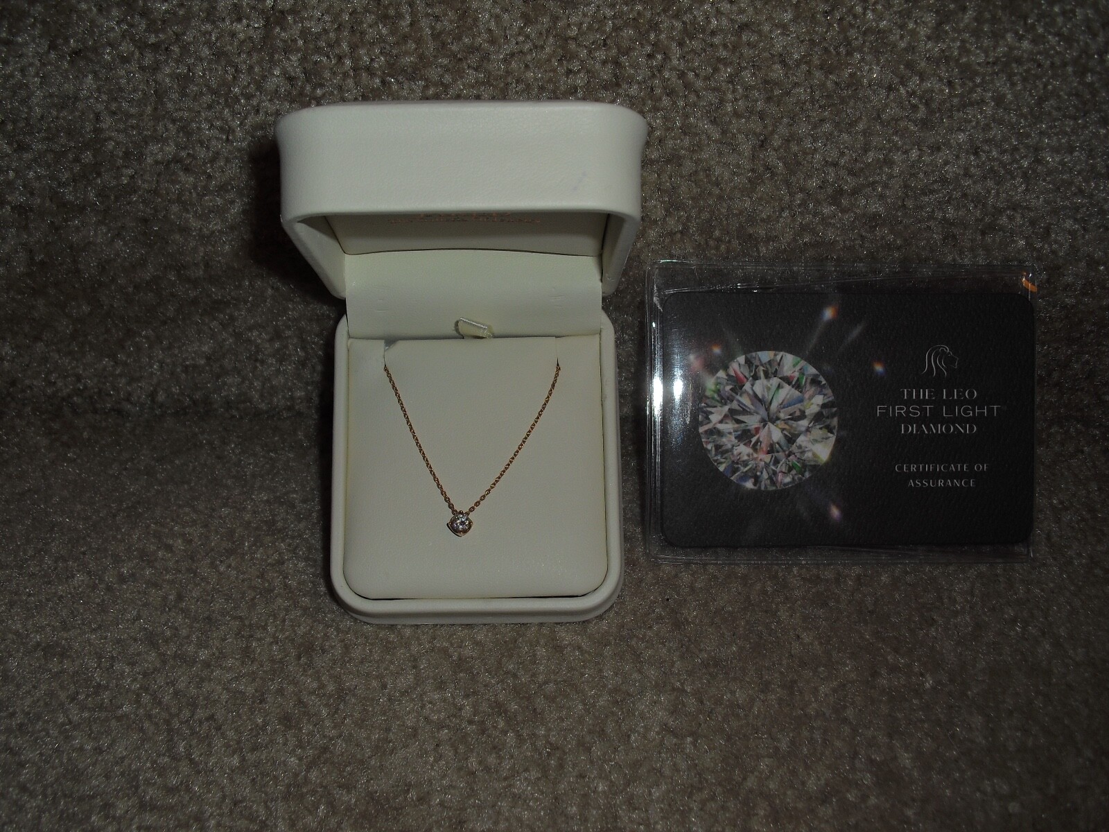 Jared 14k Rose Gold 1/4 ctw Leo “First Light” Diamond necklace new w/ box $1058