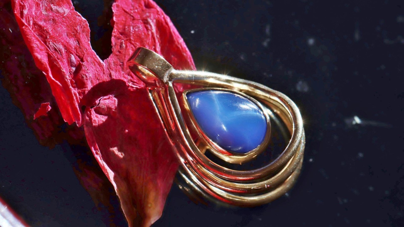 14k yellow gold pendant 1.45ct lab created blue star sapphire charm 2.45gr N3738