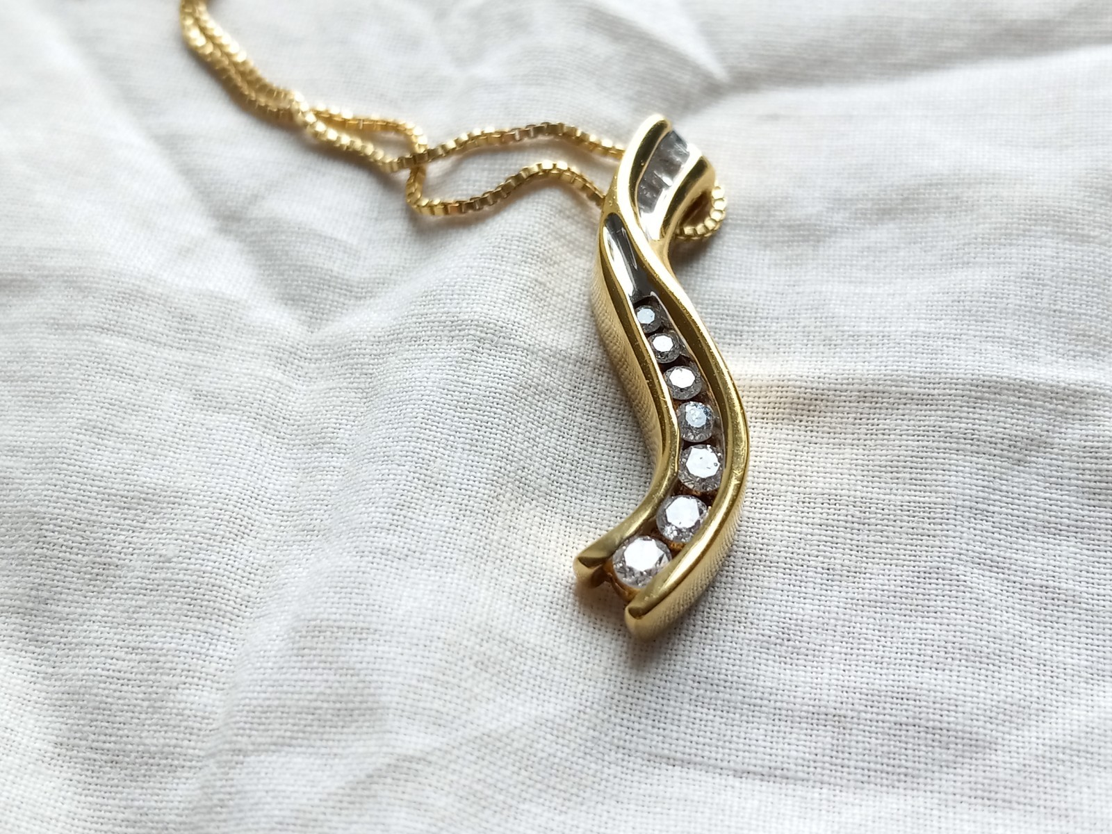 DJBM 925 Channel Set .23ct Diamond Pendant on 21” 14k Gold Chain Necklace, 1.6g