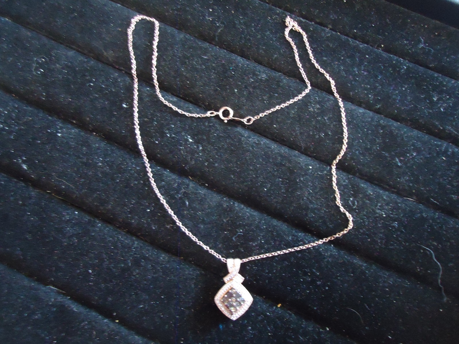 9.25 Sterling Silver Rose Gold Tone Necklace With Diamond shape Pendant Clear st