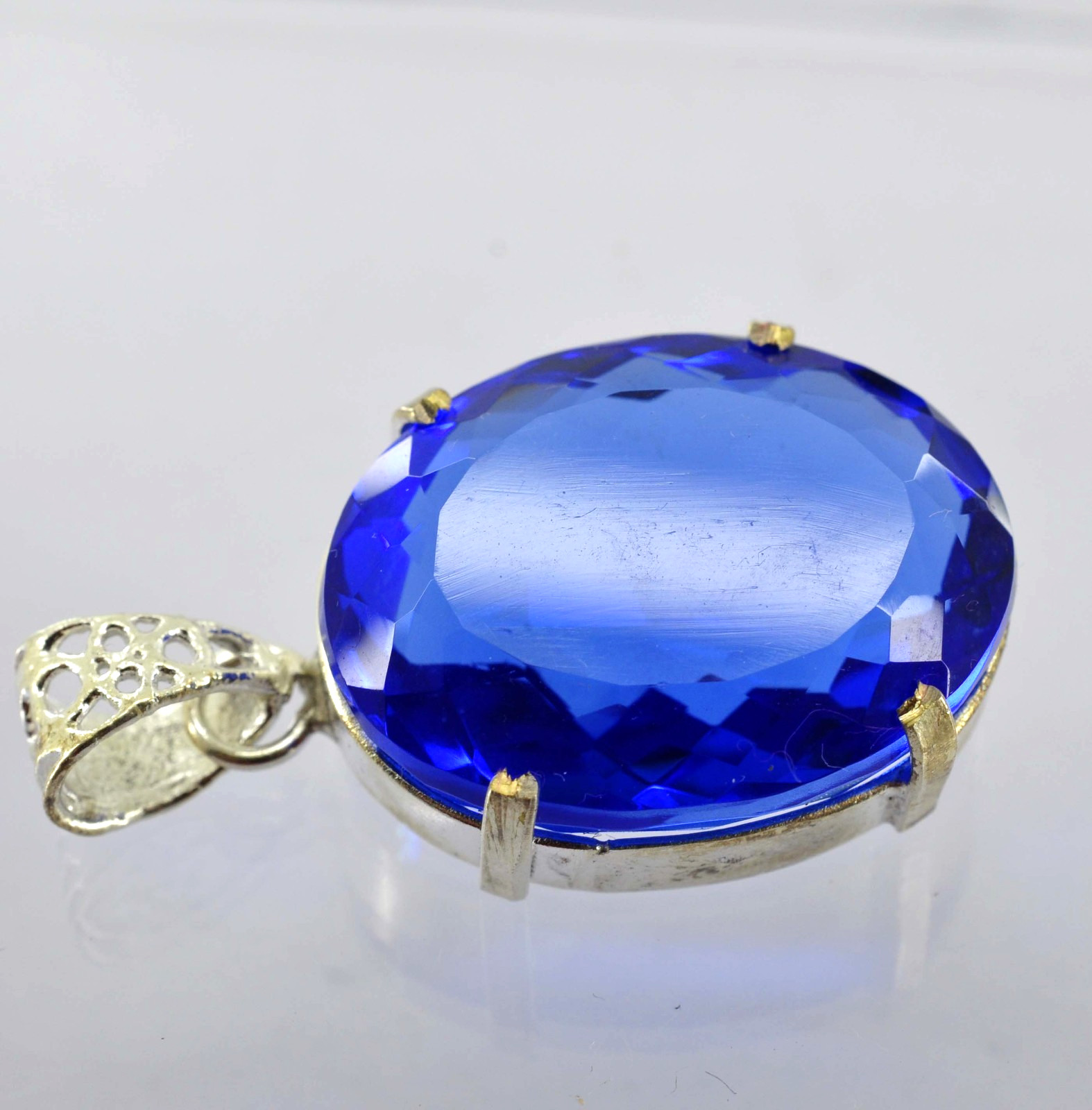 Natural Ravishing Blue Topaz 925 Sterling Solid Silver Oval 73.65 Ct Pendant Gem