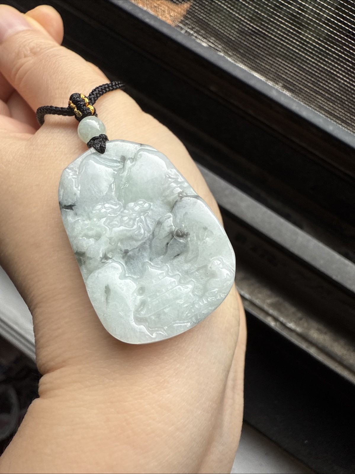 Untreated Burma Myanmar Grade A jadeite Jade 純天然翡翠A貨 老坑底子很白的飄墨意境小山水牌 氣質款