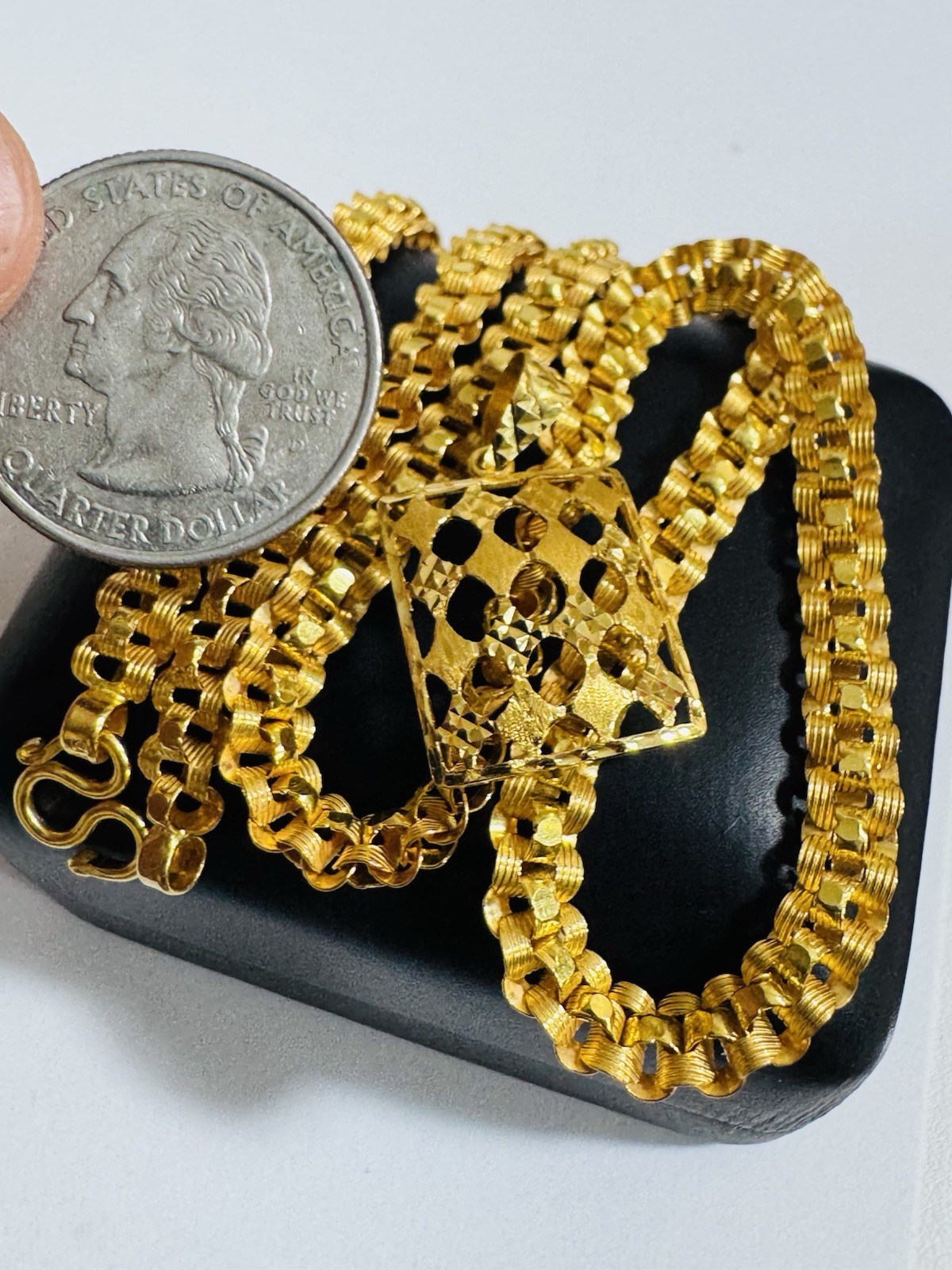 Solid 22K 916 Real Saudi Gold Rectangle Set Necklace 17”/17.5” Long 21.2g 6mm