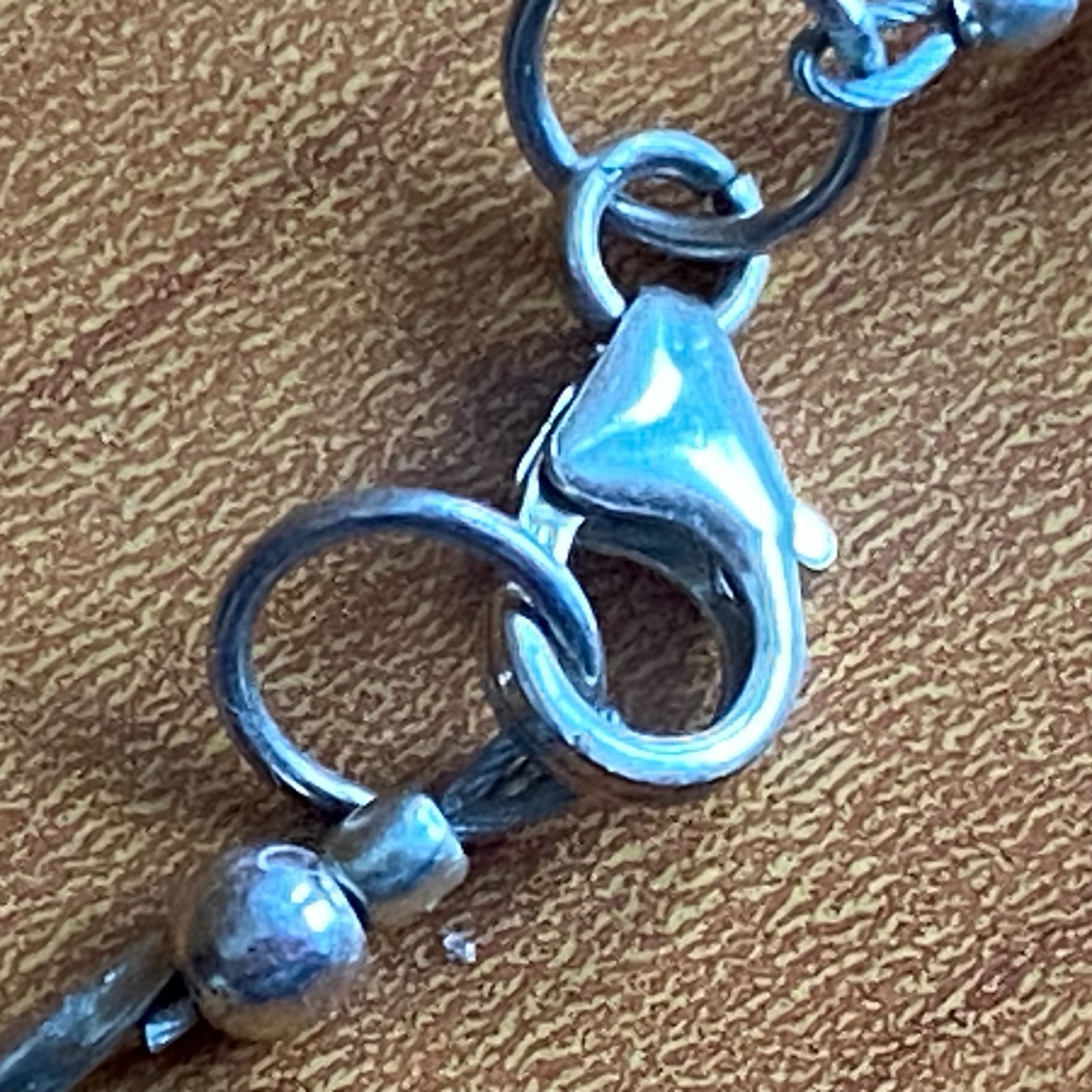 Choker necklace. 925 sterling silver. Plastic inserts with a natural stone imita